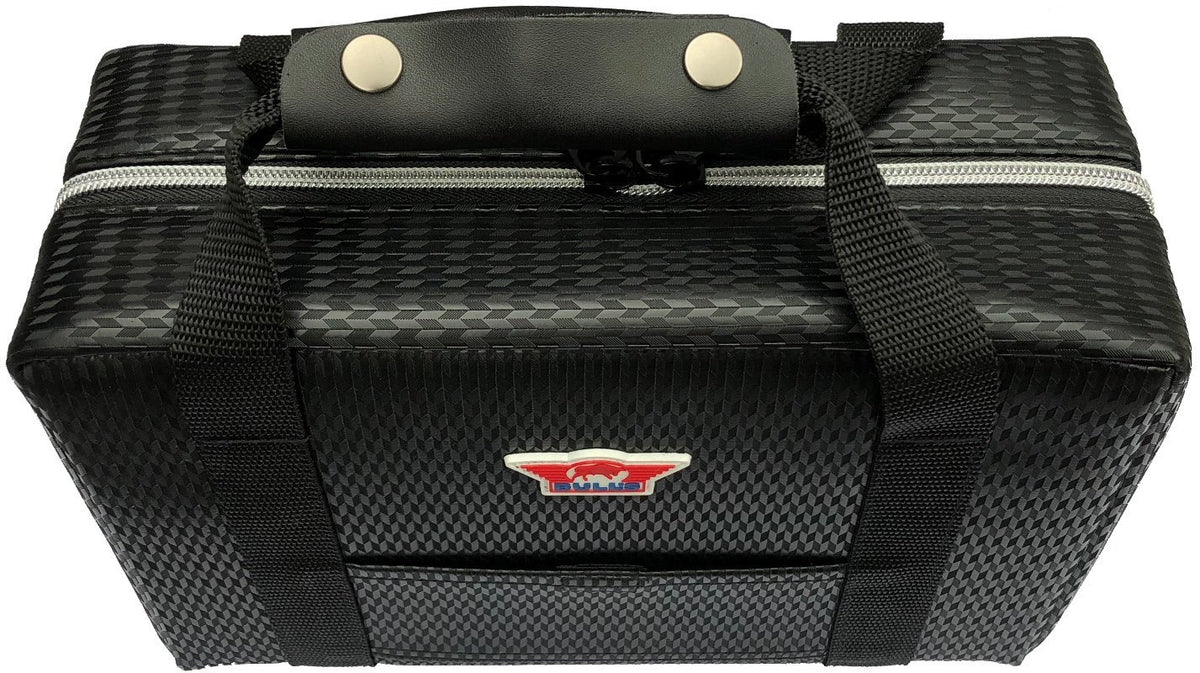 Étui Bull's Ubertas XL Carbon fermé vu de biais